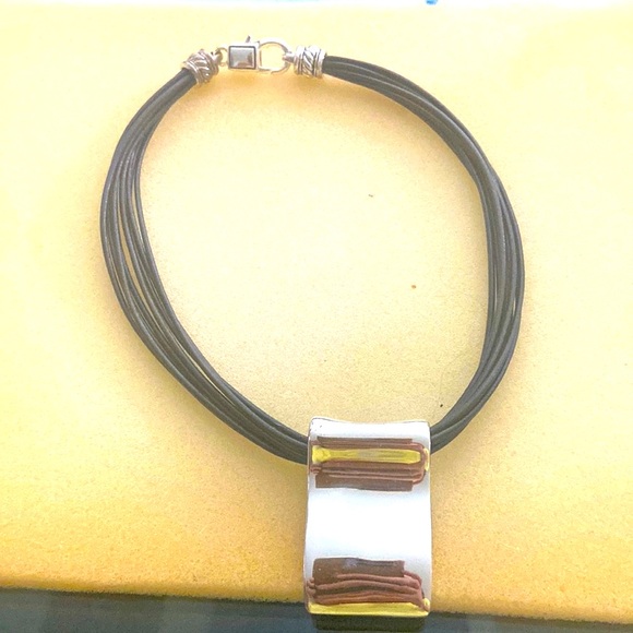 Corded necklace with silver tone piece - Picture 2 of 8